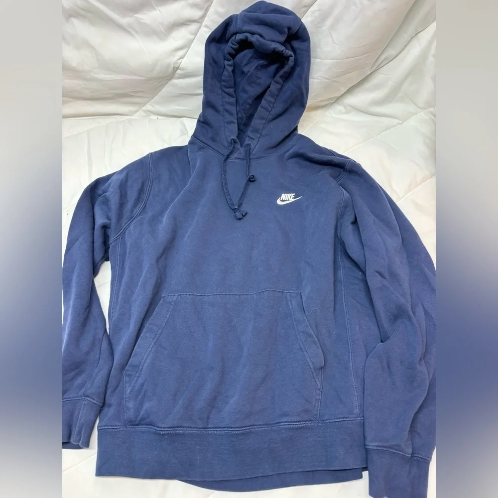Nike Sweater Navy Blue Swoosh Logo Pullover Sweatshirt Hoodie Men’s Size M